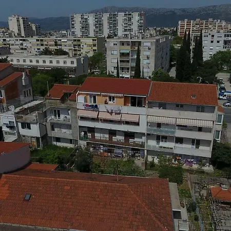 Apartman Barbi شقة سبليت