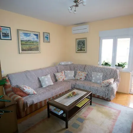 شقة Apartman Barbi